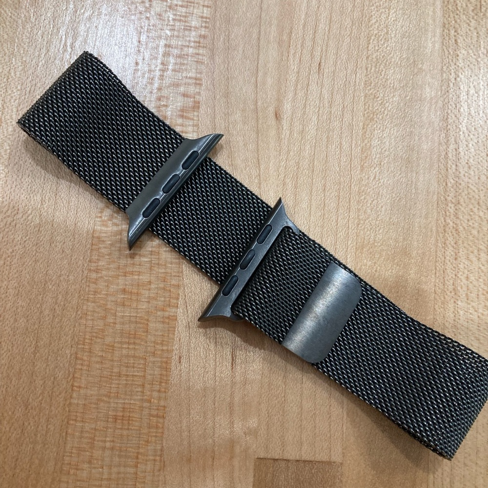 Apple Graphite Milanese Watch Band
